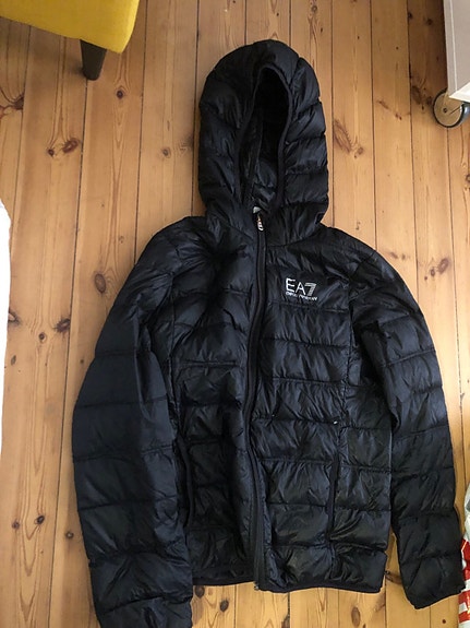 Product image 1 of 8