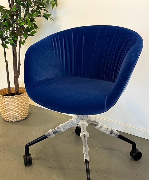 Product image 1 of 7