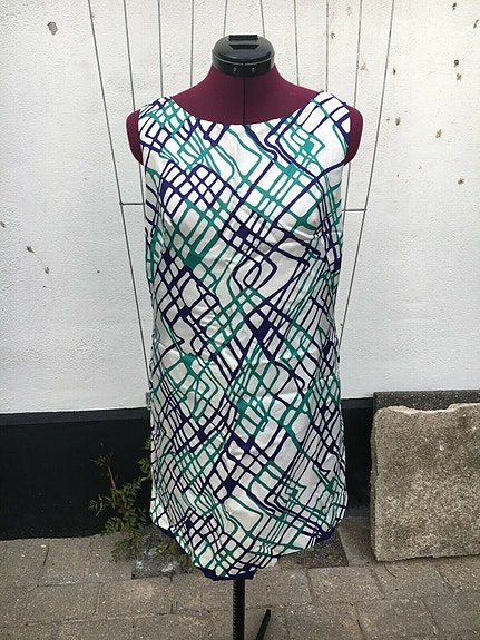 Product image 1 of 8