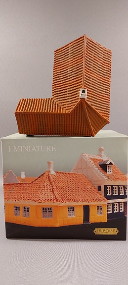 Product image 1 of 9