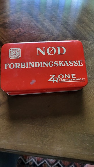 Product image 1 of 2