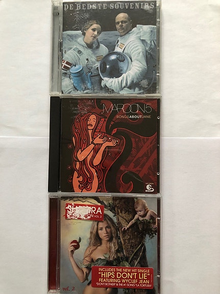 Product image 1 of 2