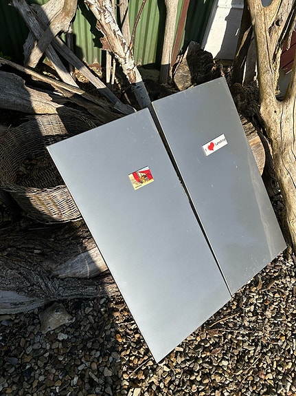 Product image 1 of 4