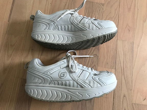 Product image 1 of 7