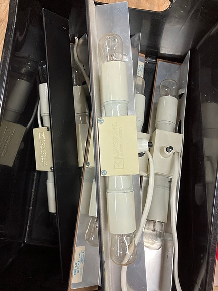 Product image 1 of 2