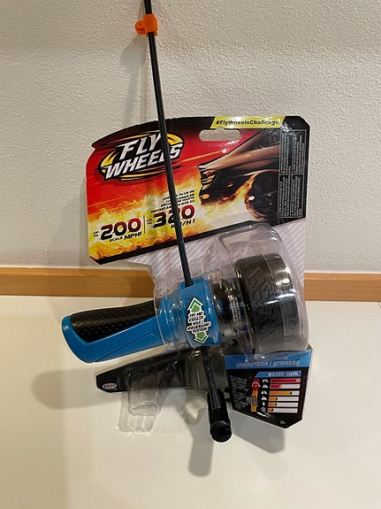 Product image 1 of 2