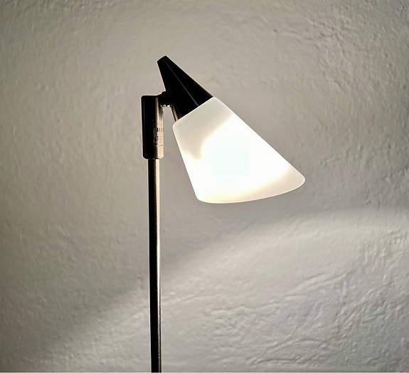 Product image 1 of 8