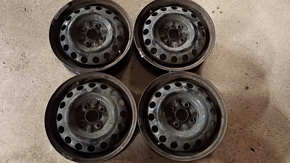 Product image 1 of 4