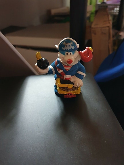 Product image 1 of 3