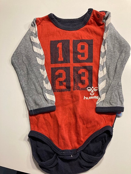 Product image 1 of 2