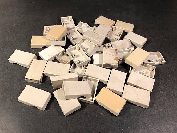 Product image 1 of 3