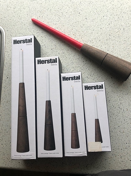 Product image 1 of 4