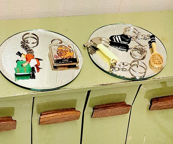 Product image 1 of 8