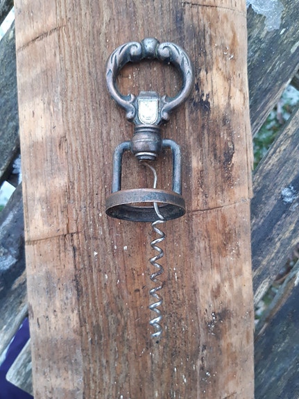 Product image 1 of 8