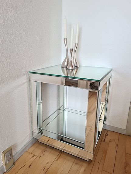 Product image 1 of 8