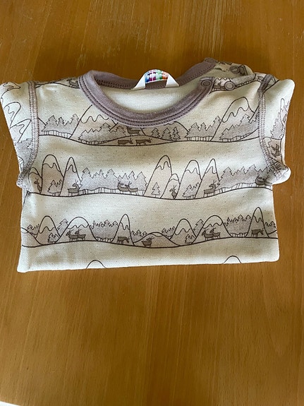 Product image 1 of 3