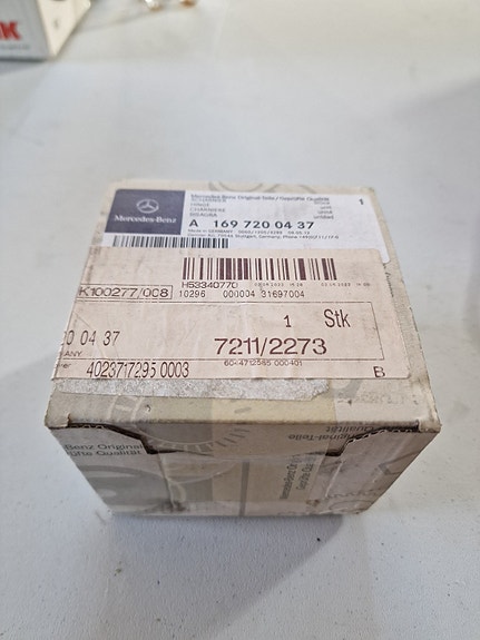 Product image 1 of 3