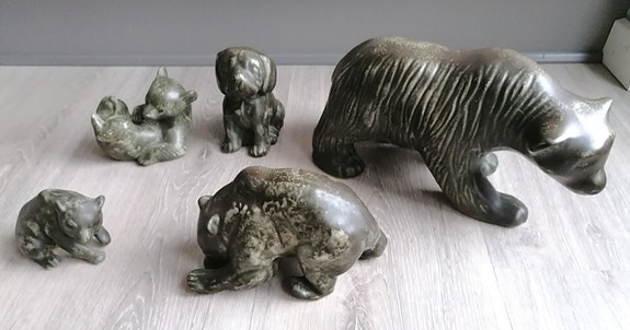 Product image 1 of 2