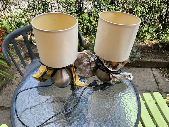 Product image 1 of 2