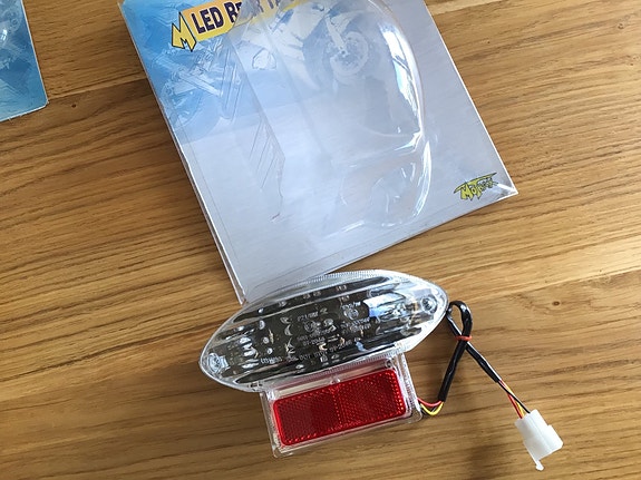 Product image 1 of 3