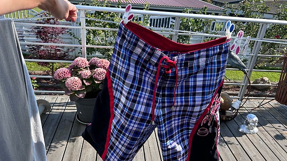 Product image 1 of 3