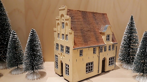 Product image 1 of 8