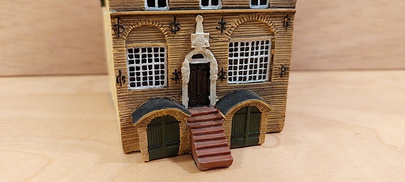 Product image 1 of 8