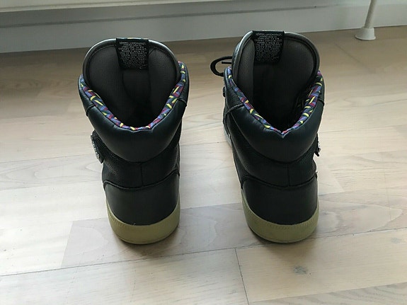 Product image 4 of 8