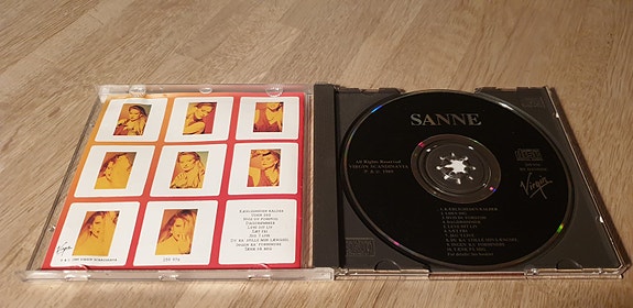 Product image 3 of 3