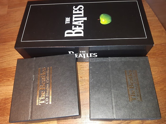 Product image 1 of 4