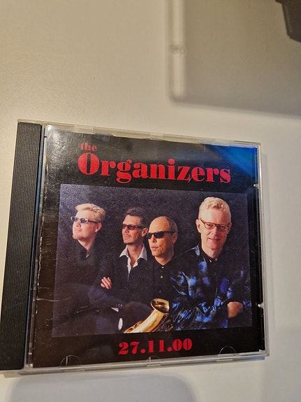 Product image 1 of 2