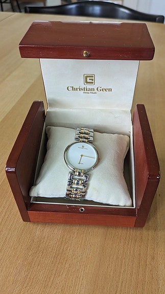 Product image 1 of 5