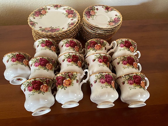 Product image 1 of 8