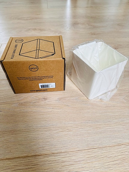 Product image 1 of 8