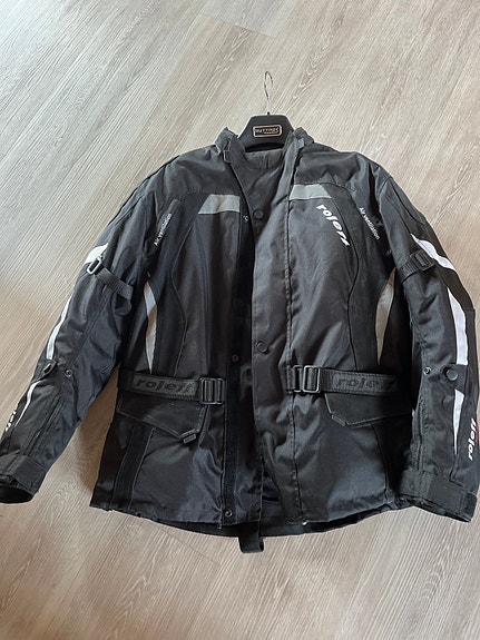 Product image 1 of 4