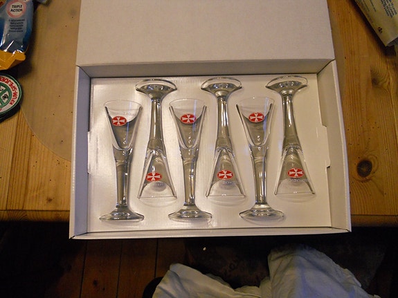 Product image 1 of 4