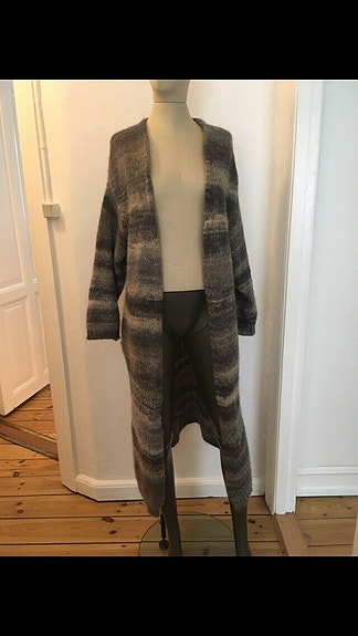 Product image 1 of 7