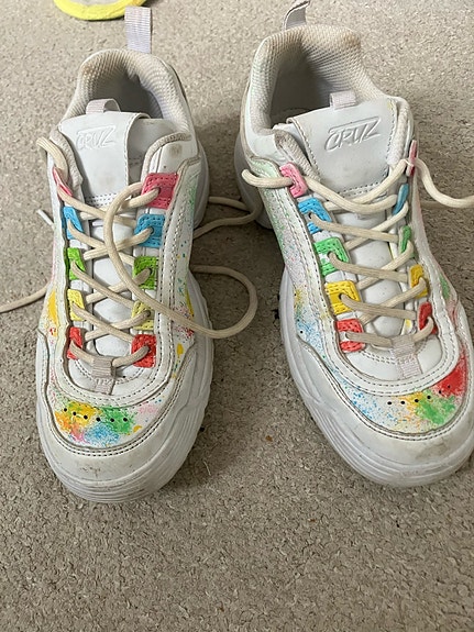 Product image 1 of 2