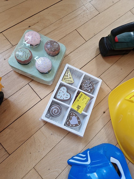 Product image 2 of 8