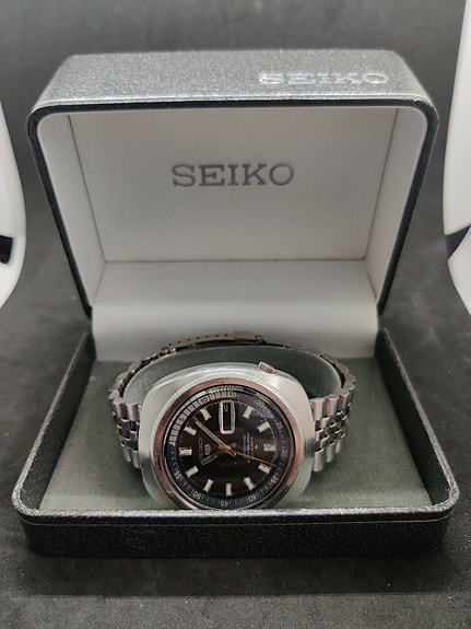 Product image 8 of 8