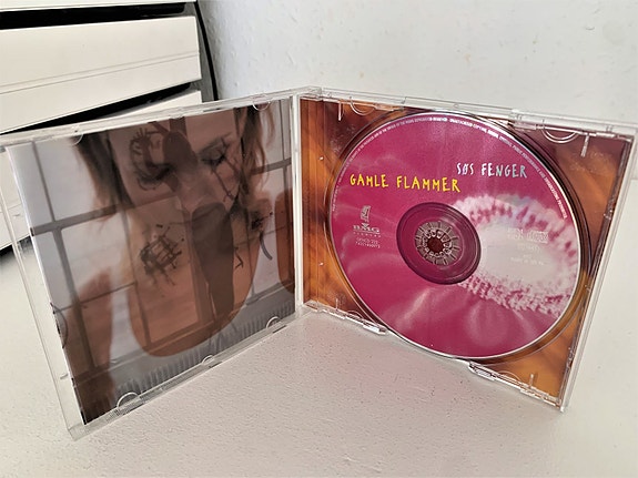 Product image 2 of 6