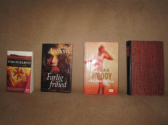 Product image 1 of 2