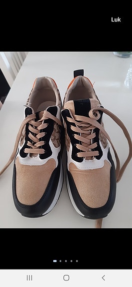 Product image 1 of 5