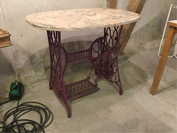 Product image 1 of 4