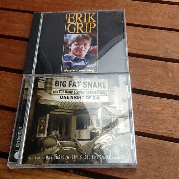 Product image 1 of 2