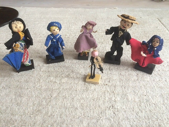 Product image 1 of 4