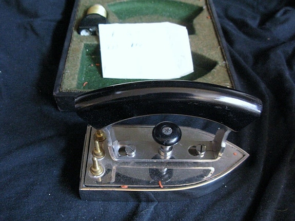 Product image 1 of 4