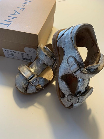 Product image 1 of 8
