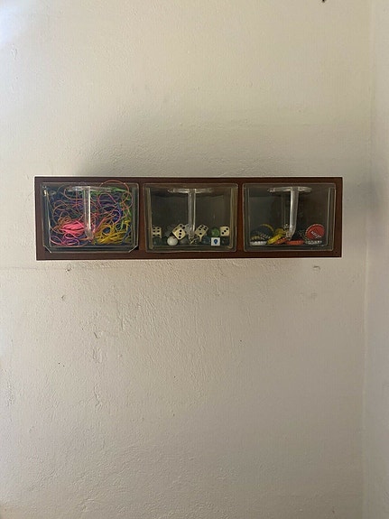 Product image 1 of 3