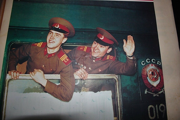 Product image 1 of 4